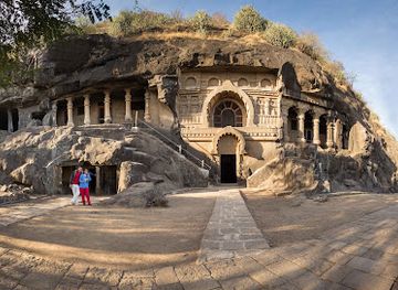 india/nashik/college-road/landmark/buddha-leni-caves
