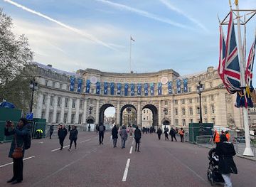 united-kingdom/london/landmark/royal-marines-memorial