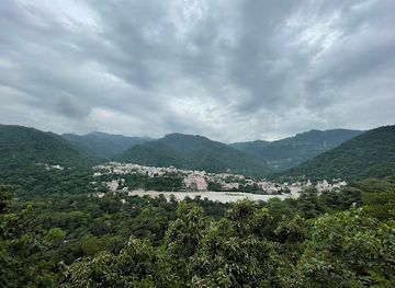 india/rishikesh/tapovan/landmark/himshail-waterfall