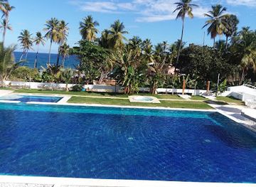 dominican-republic/barahona-region/landmark/oasi-encantada-beach-resort-hotel-restaurante-y-piscina