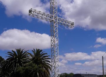 uruguay/colonia/landmark/cruz-conmemorativa