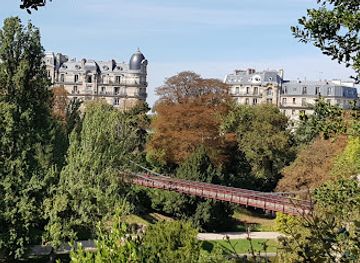 france/ile-de-france/landmark/parc-des-buttes-chaumont