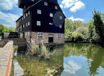 united-kingdom/cambridge-fens/attraction/national-trust-houghton-mill-waterclose-meadows-2