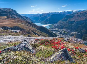 norway/trolltunga/landmark/freimsnuten