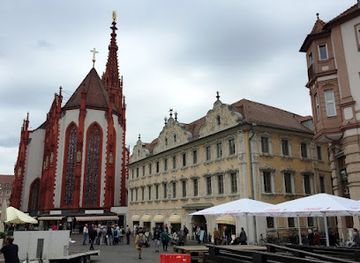germany/wurzburg/landmark/market-plaza-water-fountain