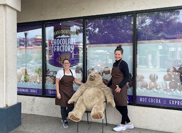 colorado/steamboat-springs/landmark/rocky-mountain-chocolate-factory