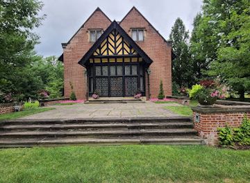 ohio/akron/north-hill/landmark/stan-hywet-hall-gardens