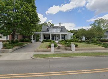 north-carolina/greenville/landmark/walter-l-harrington-house