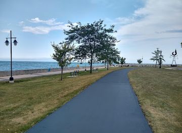 wisconsin/kenosha/landmark/simmons-island-park