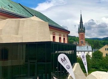 czechia/krkonose/landmark/krkonosske-muzeum-ve-vrchlabi-navstevnicke-centrum-krkonosskeho-narodniho-parku