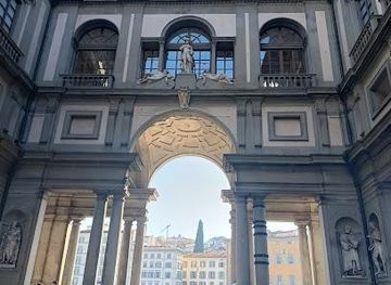 italy/florence/landmark/piazza-dei-giudici-1