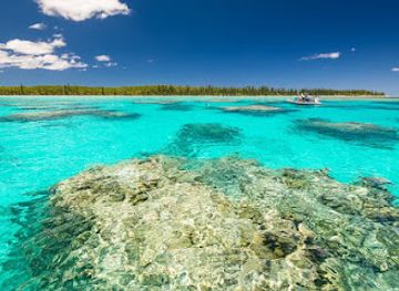 new-caledonia/south-province/landmark/mana-nautique-excursions-ile-des-pins