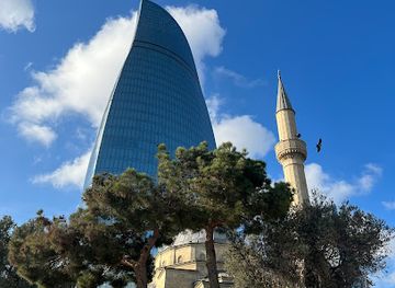 azerbaijan/mugan-plain/landmark/flame-towers