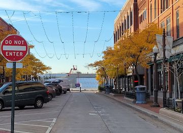 wisconsin/wausau/landmark/third-street-lifestyle-center