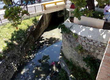 dominican-republic/puerto-plata/landmark/puente-de-la-guinea