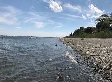 rhode-island/narragansett-bay/landmark/prudence-island