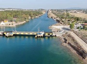 greece/nafplio/landmark/west-submersible-bridge-of-corinth-s-isthmus-poseidonias-str