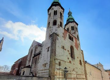 poland/lesser-poland/landmark/st-andrew-s-church-krakow