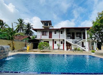 sri-lanka/negombo/landmark/the-kingslayer-resort