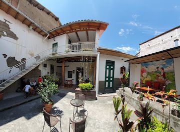 ecuador/loja/landmark/emporio-lojano