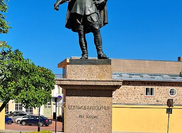 estonia/tartu-county/landmark/monument-to-gustav-ii-adolf