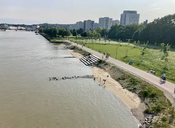 Donaustrand-Eisenbahnbrücke