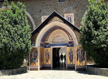 cyprus/akamas-peninsula/landmark/monastery-of-saint-john-lampadistes