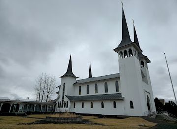 iceland/southern-region/landmark/hateigskirkja