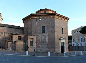 vatican-city/vatican-pinacoteca/landmark/lateran-baptistery