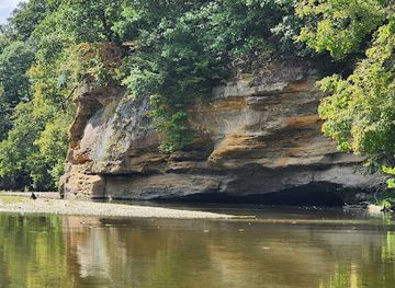 indiana/the-southern-hills-and-lowlands/landmark/rocky-hollow-falls-canyon-nature-preserve