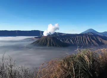 Bukit Cinta Taman Nasional Bromo Tengger Semeru
