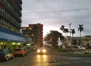 fiji/suva/landmark/dolphins-plaza