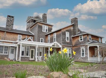 new-york/thousand-islands/landmark/1000-island-hart-house