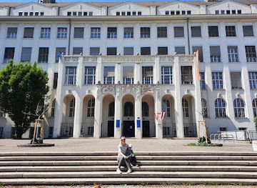 austria/vienna/wahring/landmark/wahringer-park