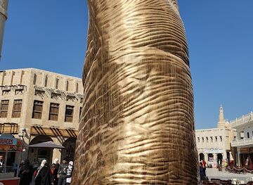 qatar/al-daayen/landmark/le-pouce