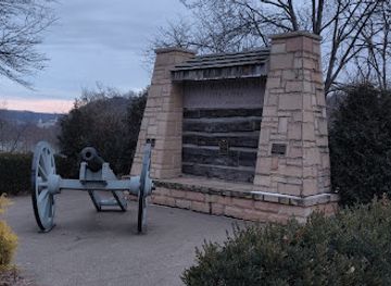 canada/peace-river-country/landmark/fort-mcintosh