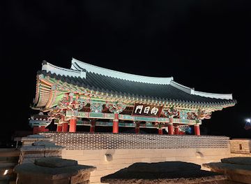 south-korea/gyeongju/landmark/gyeongju-eupseong-fortress