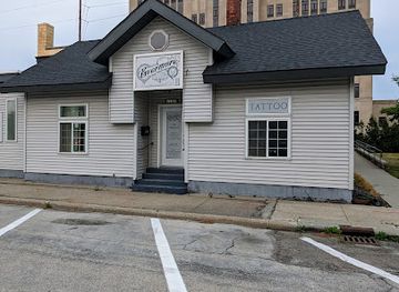 michigan/bay-city/landmark/evermore-tattoo-gallery-2-llc