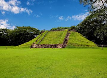 el-salvador/central-region/landmark/parque-arqueologico-cihuatan