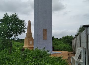 pakistan/lower-sindh/landmark/obelisk-in-memory-of-hosh-muhammad-shidi