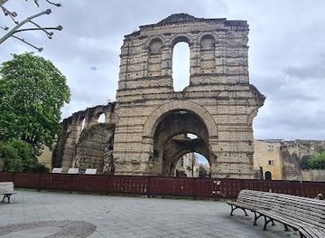 france/bordeaux/saint-seurin-fondaudege/landmark/palais-gallien