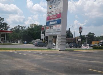 arkansas/pine-bluff/landmark/olive-street-plaza-shopping-center