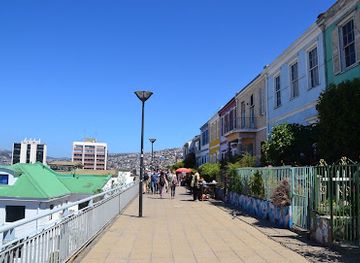 chile/valparaiso/cerro-concepcion/landmark/mirador-paseo-atkinson