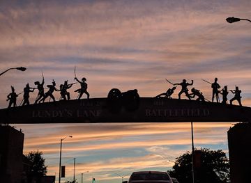 canada/niagara-falls/lundy-s-lane/landmark/battlefield-park