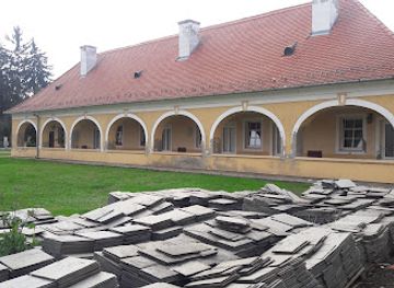 croatia/baranja/landmark/pejacevic-castle-in-osijek