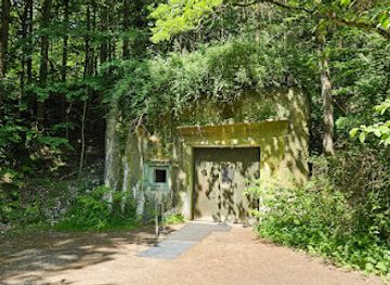 denmark/rold-skov/landmark/koldkrigsmuseet-regan-vest