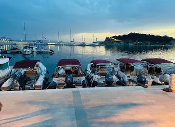 croatia/makarska/landmark/norika