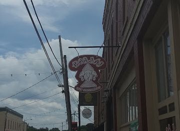 arkansas/russellville/landmark/b-street-bakery-and-deli