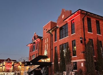 oklahoma/tulsa/cherry-street/landmark/nola-s-creole-cocktails