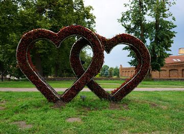 poland/chelmno-land/landmark/serca-zakochanych
